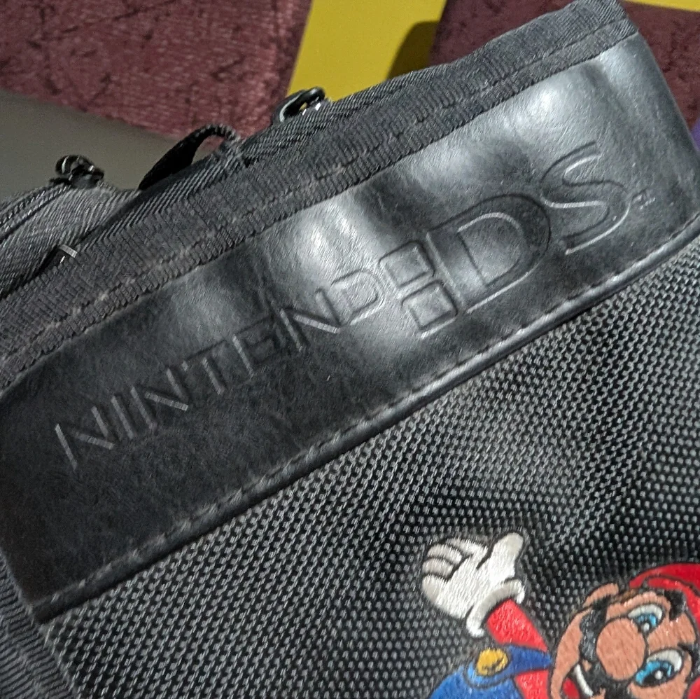Vintage Nintendo DS Black Crossbody Bag Mario EUC